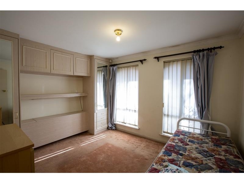 17 Duff Road, Riverton WA 6148