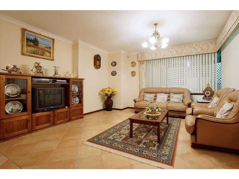 7 Millcroft Elbow, Jandakot WA 6164