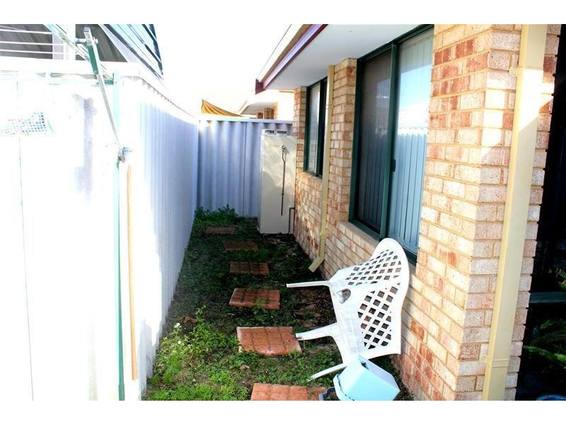 7/54 Gnangara Drive, Waikiki WA 6169