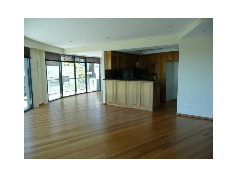 1/10 Eastbrook  Terrace, East Perth WA 6004