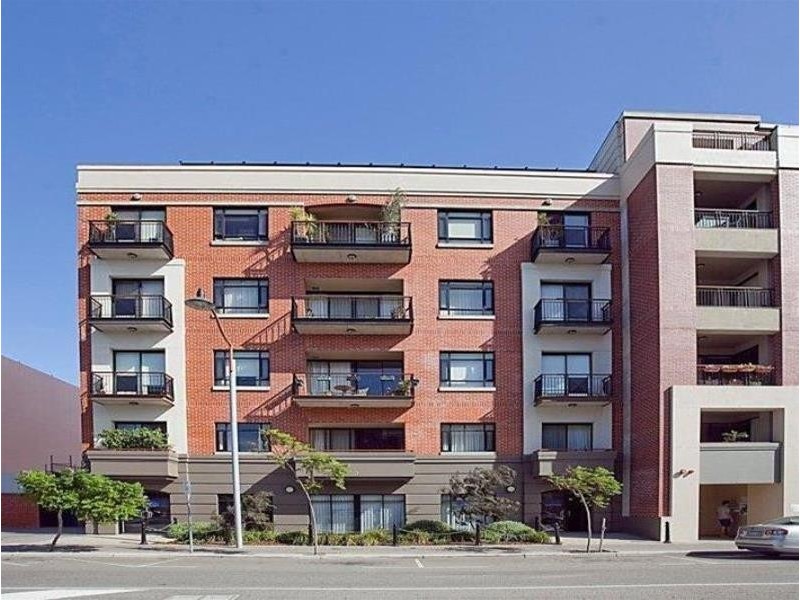15/74 Cantonment Street, Fremantle WA 6160