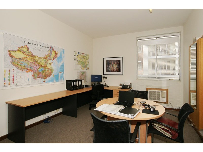 Suite 3/42-44 Parliament  Place, West Perth WA 6005