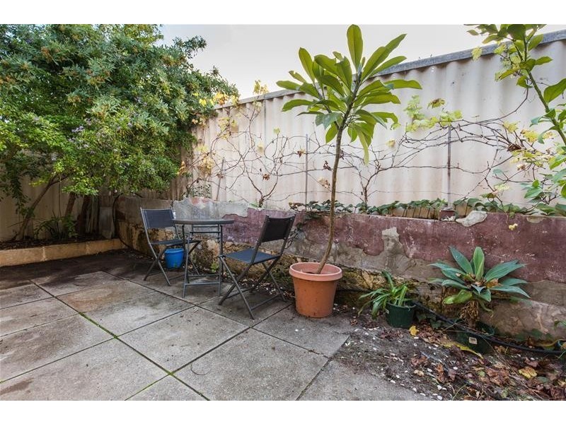 9/27 Caledonian Avenue, Maylands WA 6051
