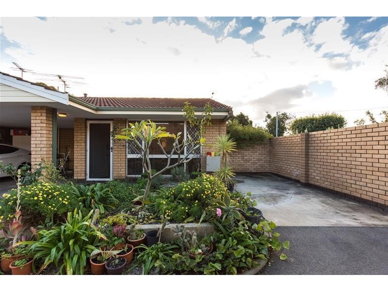 9/27 Caledonian Avenue, Maylands WA 6051