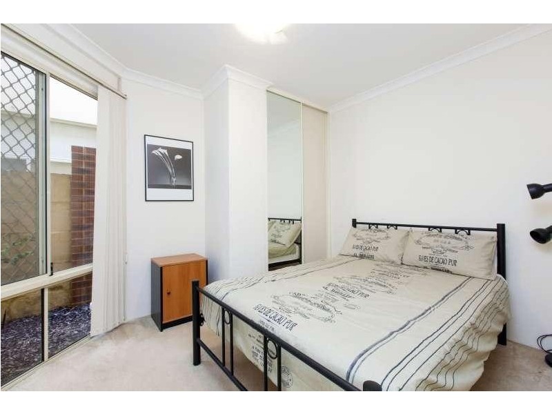 68/138 Adelaide Terrace, East Perth WA 6004