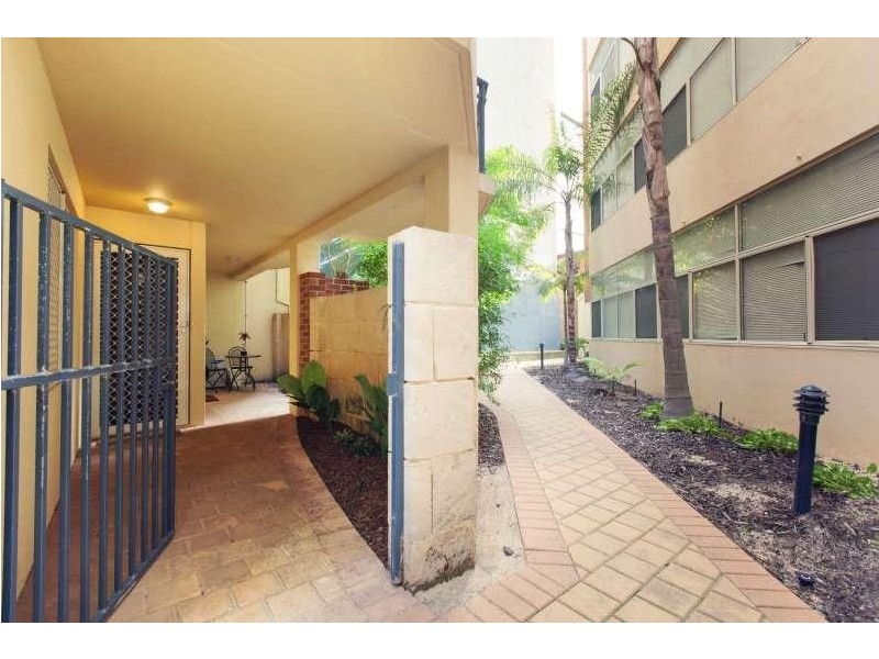 68/138 Adelaide Terrace, East Perth WA 6004