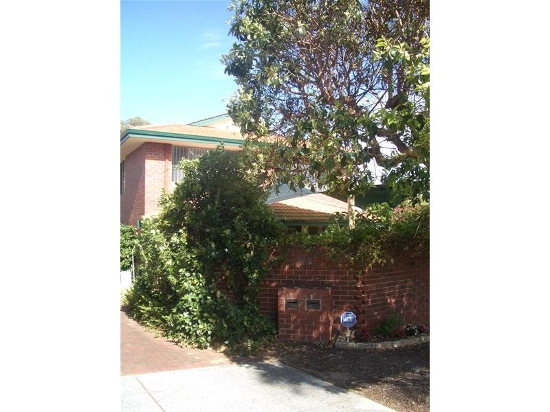 1/109 Grand Promenade, Doubleview WA 6018