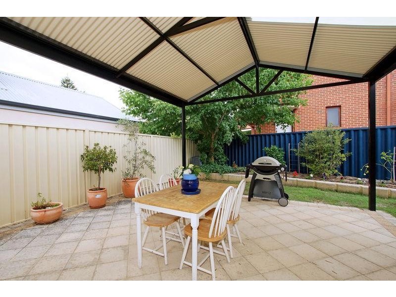 218A Coode Street, Como WA 6152