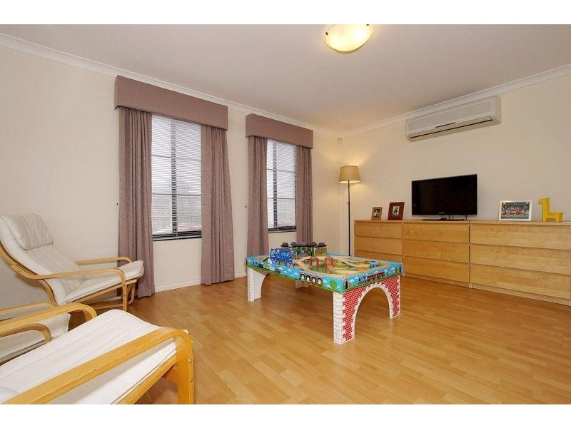 218A Coode Street, Como WA 6152