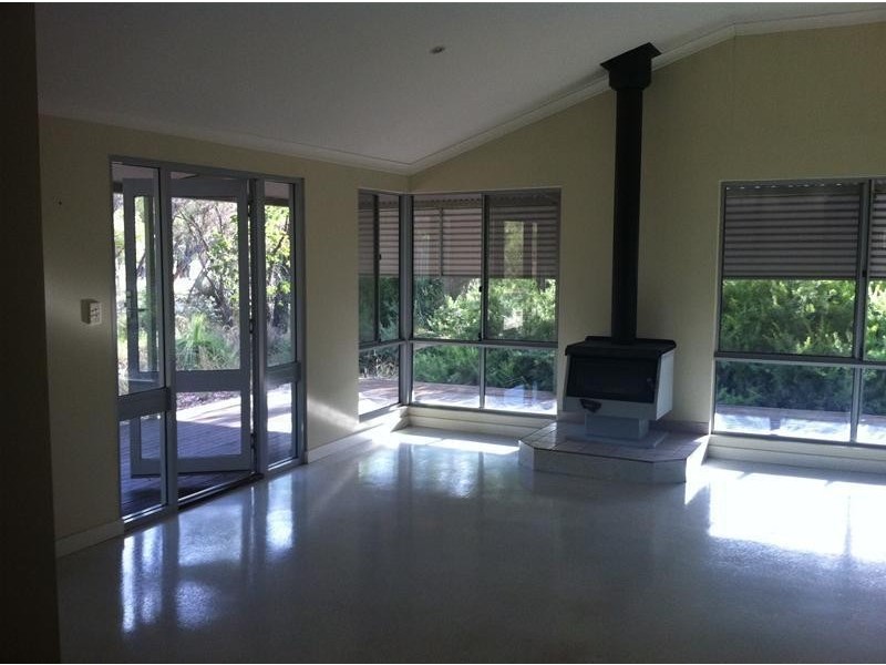 149 Gull Road, Serpentine WA 6125