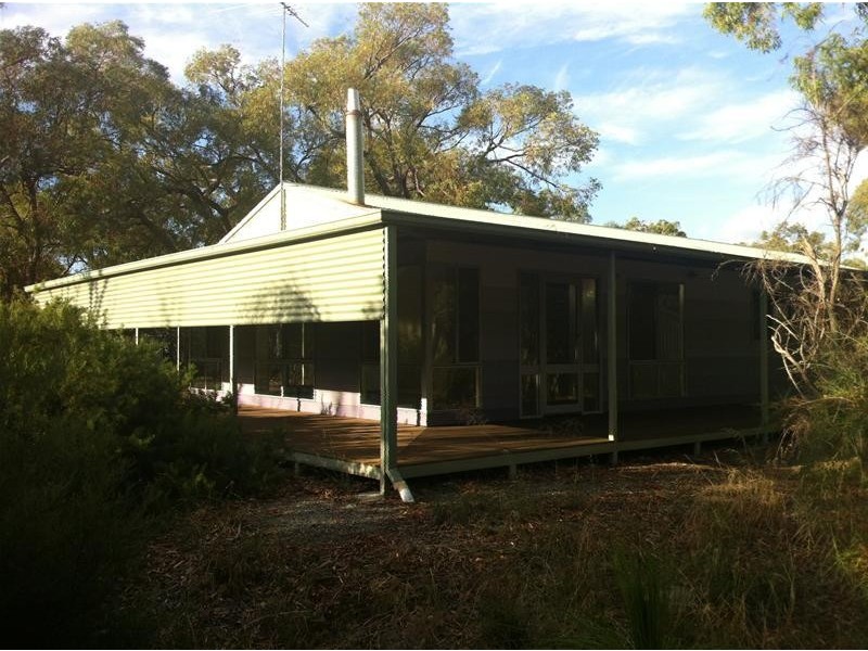 149 Gull Road, Serpentine WA 6125