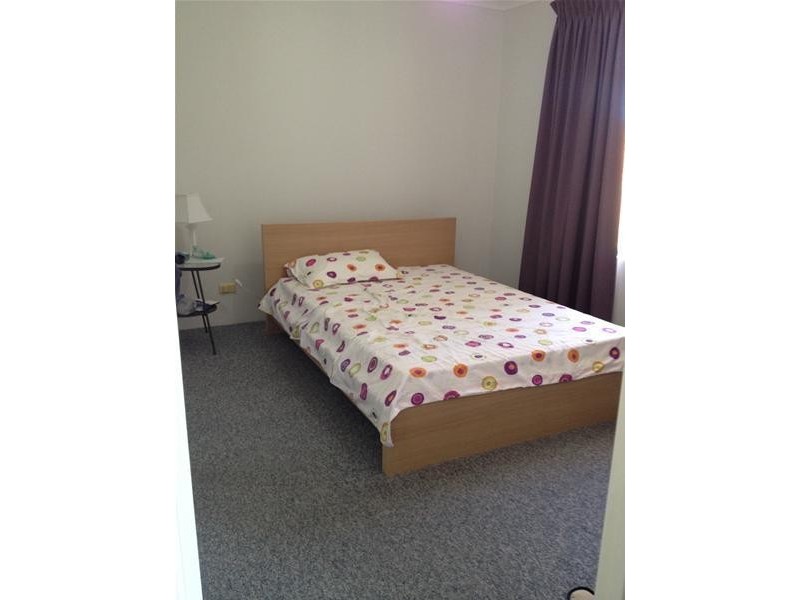 135 Knutsford Avenue, Rivervale WA 6103