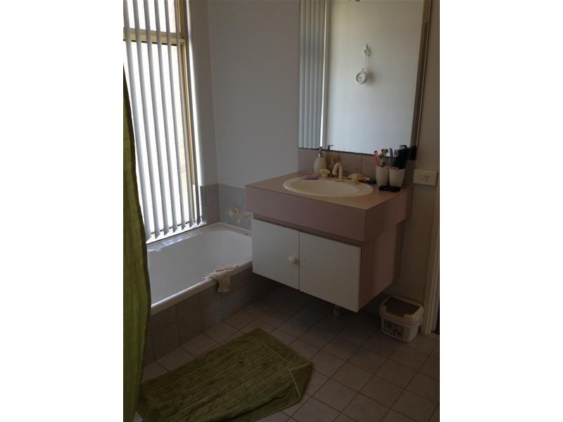 135 Knutsford Avenue, Rivervale WA 6103