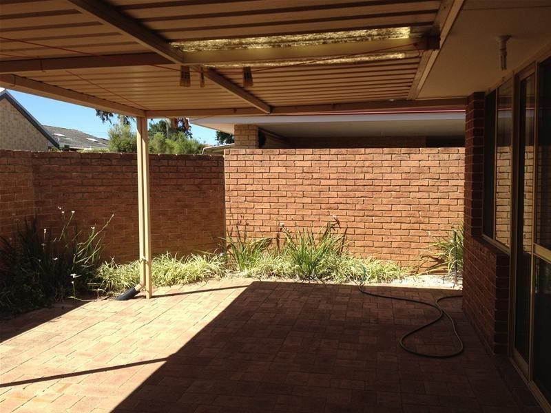 135 Knutsford Avenue, Rivervale WA 6103