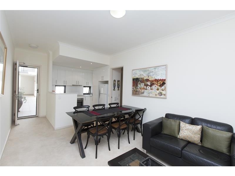 6/60 Newcastle Street, Perth WA 6000