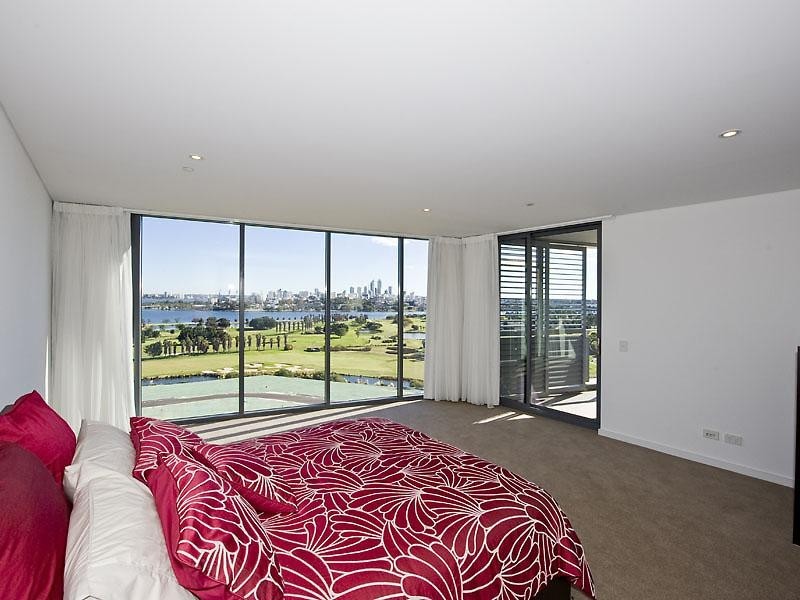 1305/96 Bow River Crescent, Burswood WA 6100