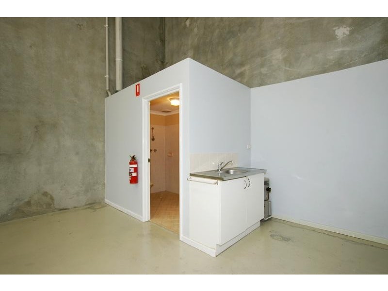 3/2 Downing Street, Carlisle WA 6101