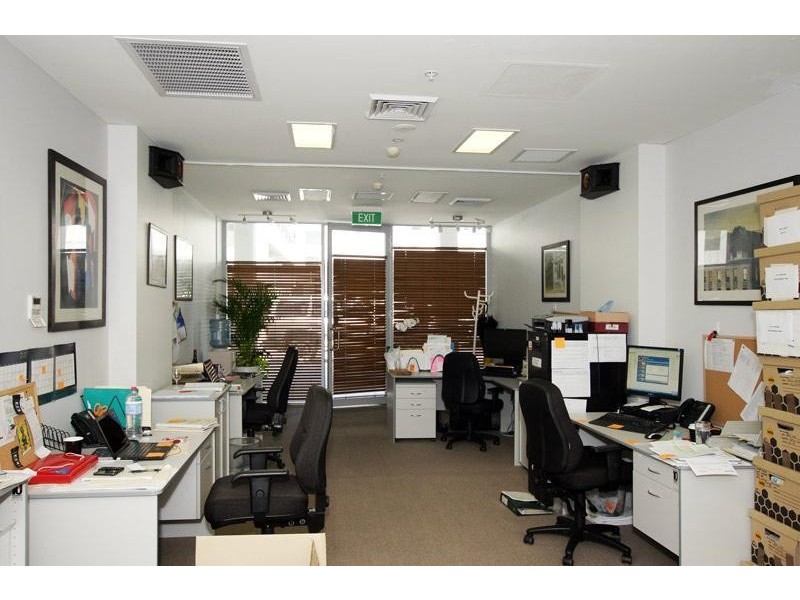 Shop 2/996 Hay Street, Perth WA 6000