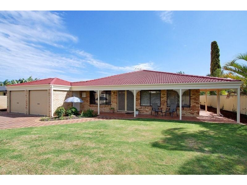 22 Hakea Plaza, Canning Vale WA 6155