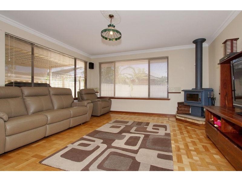 22 Hakea Plaza, Canning Vale WA 6155