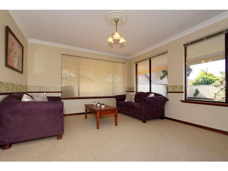 22 Hakea Plaza, Canning Vale WA 6155