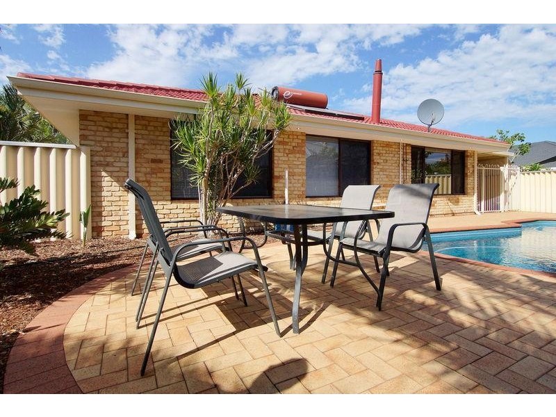22 Hakea Plaza, Canning Vale WA 6155