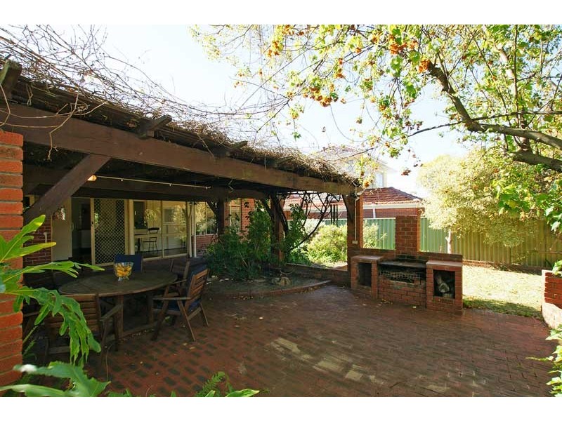 7 Seymour Avenue, Floreat WA 6014