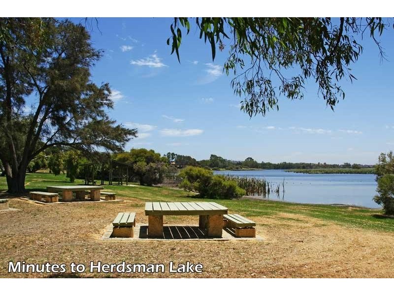 7 Seymour Avenue, Floreat WA 6014