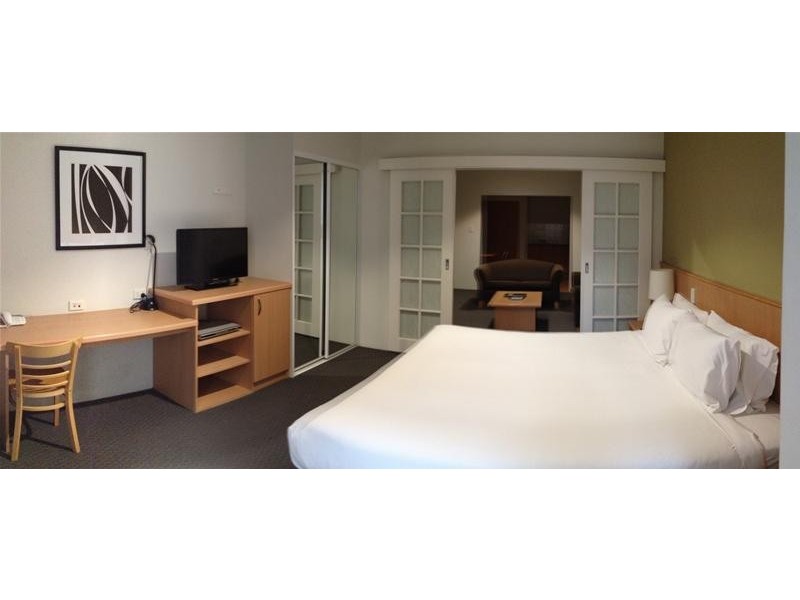 304/12 Victoria Avenue, Perth WA 6000