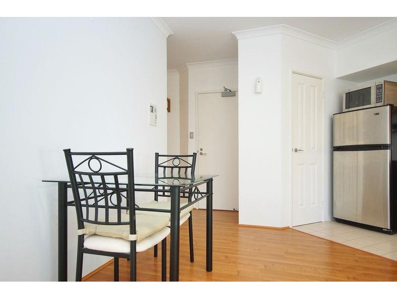 4.2/170 Adelaide Terrace, East Perth WA 6004