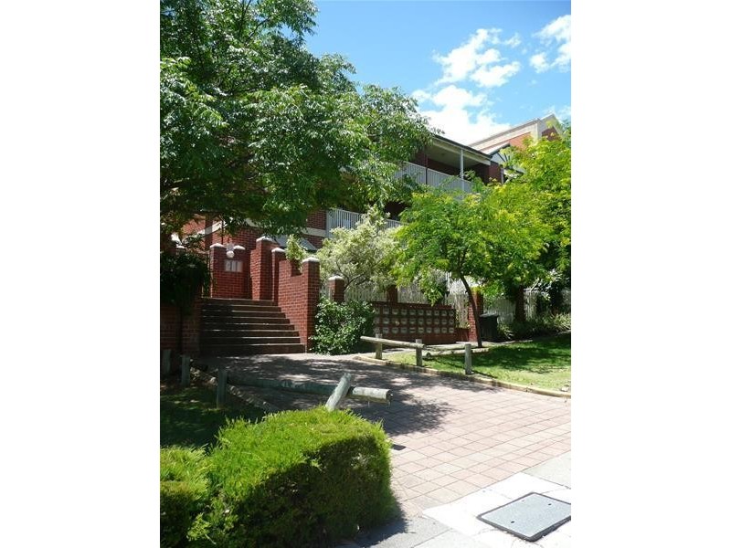 17/48 Wellington Street, East Perth WA 6004