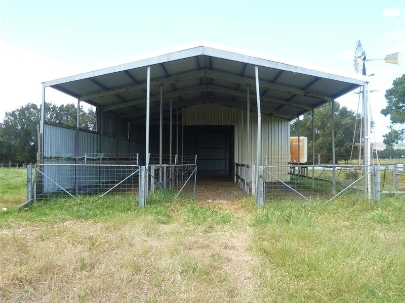 597 Walker Road, Serpentine WA 6125