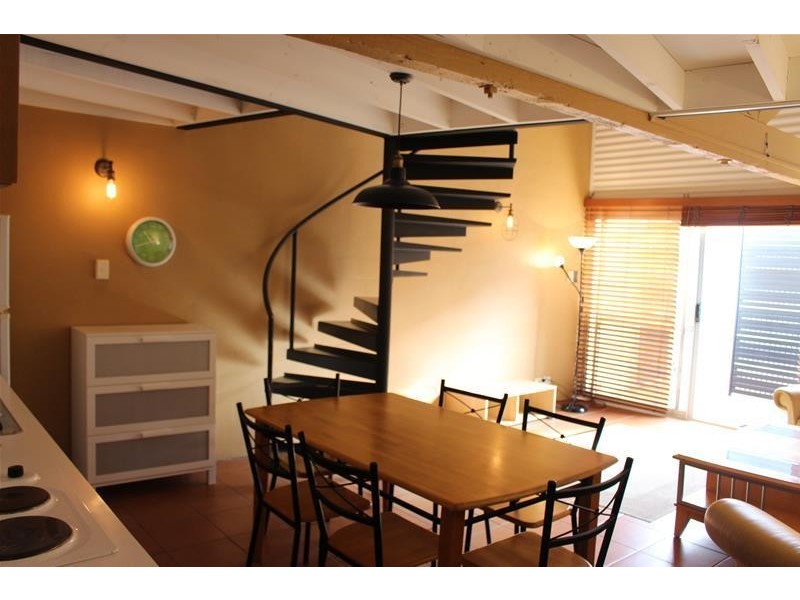 15 Little Brown Street, East Perth WA 6004