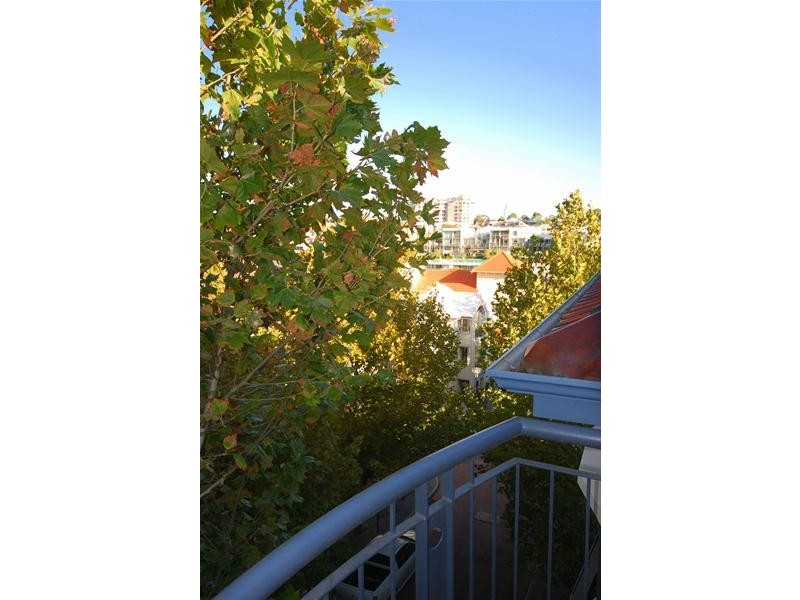 22/37 Brown Street, East Perth WA 6004