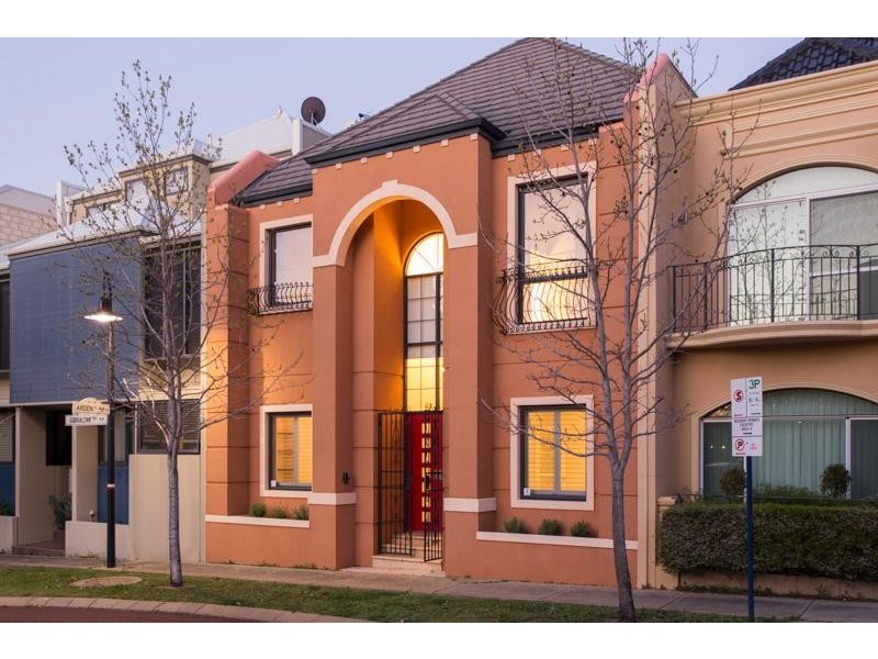 5 Vanguard Terrace, East Perth WA 6004