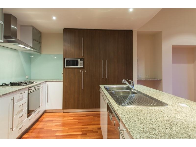 5 Vanguard Terrace, East Perth WA 6004