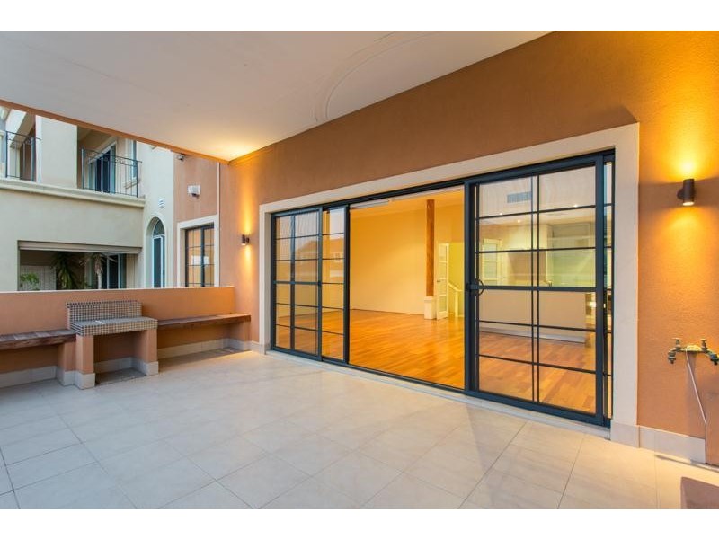 5 Vanguard Terrace, East Perth WA 6004