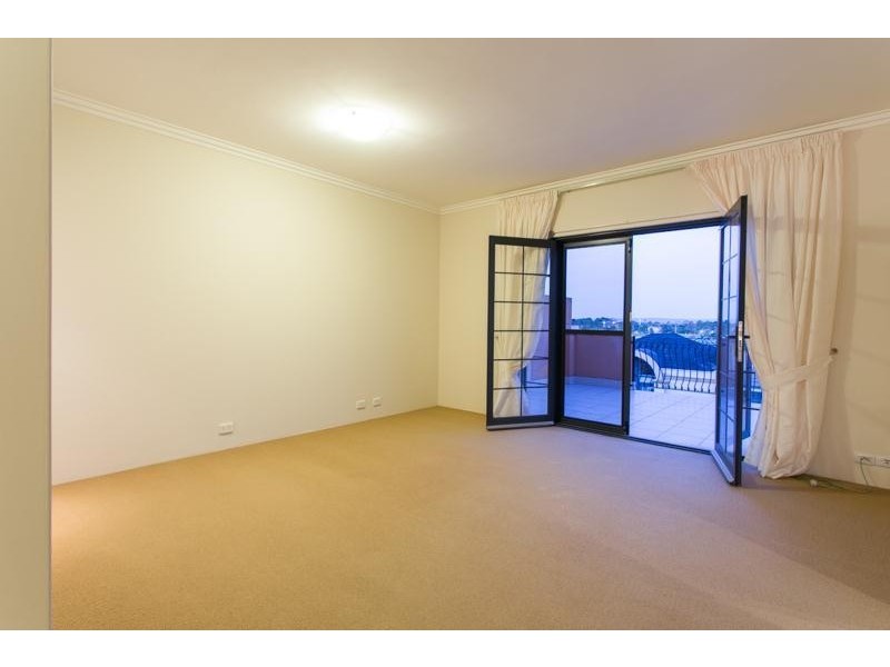5 Vanguard Terrace, East Perth WA 6004