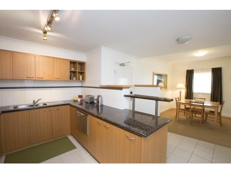 5/116 Mounts Bay Road, Perth WA 6000