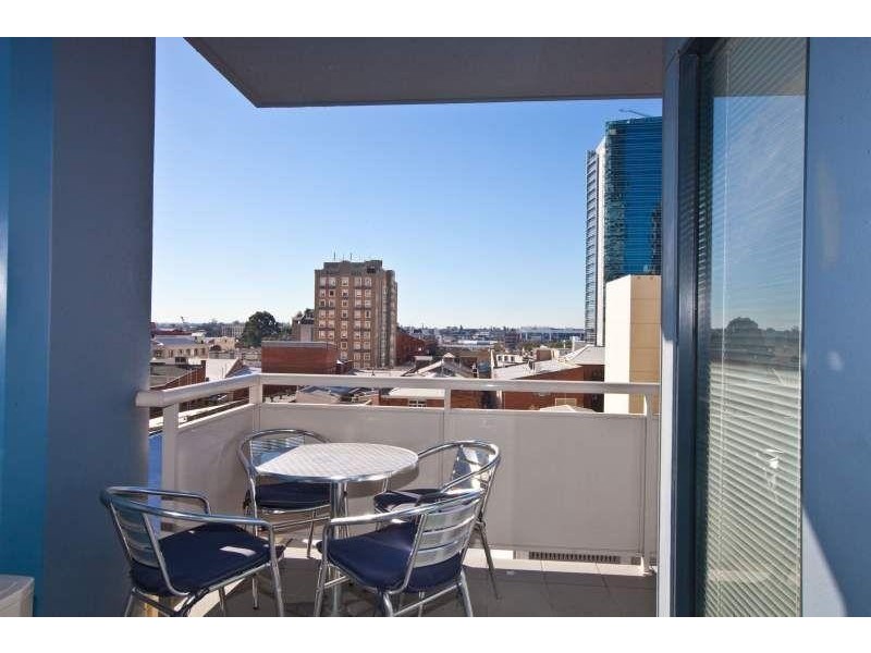 4J/811 Hay Street, Perth WA 6000