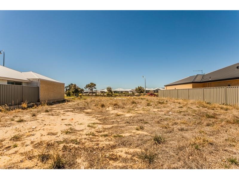 63 Kellogg Drive, Piara Waters WA 6112