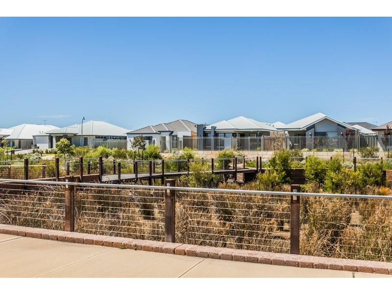 63 Kellogg Drive, Piara Waters WA 6112