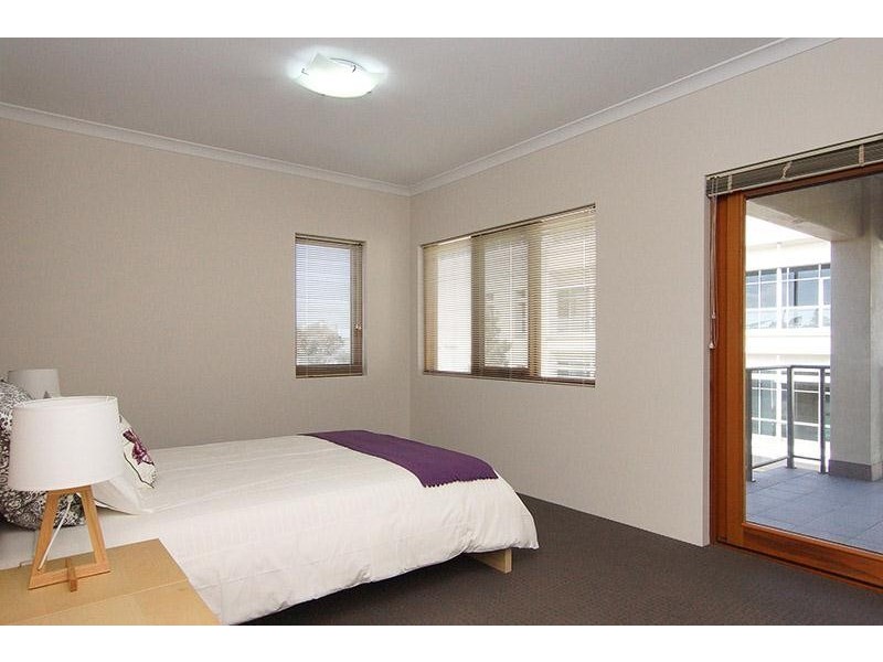 10/150 Stirling Street, Perth WA 6000