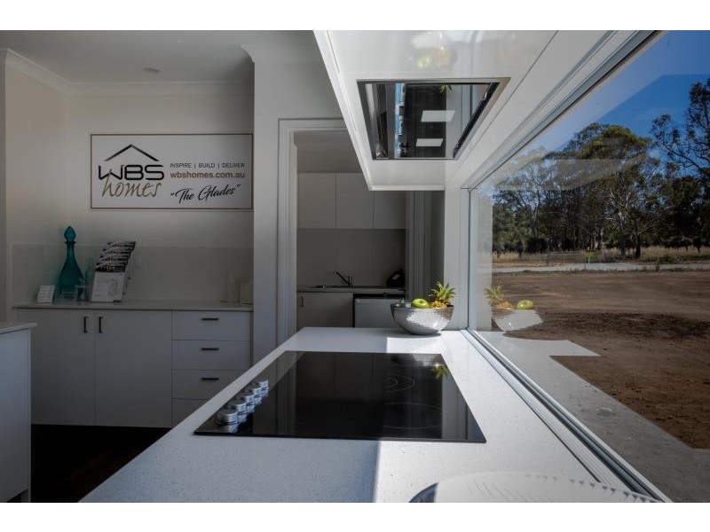 105 Oyston Road, Bakers Hill WA 6562