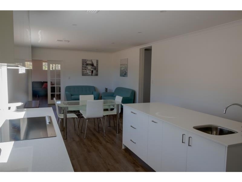 105 Oyston Road, Bakers Hill WA 6562