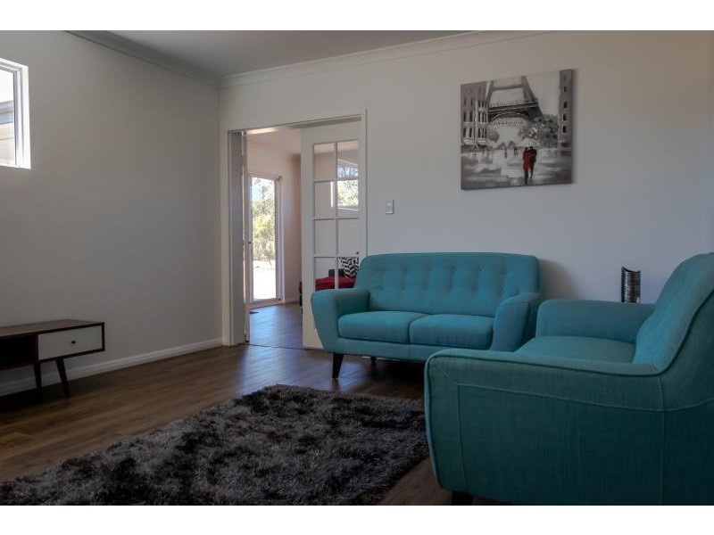 105 Oyston Road, Bakers Hill WA 6562