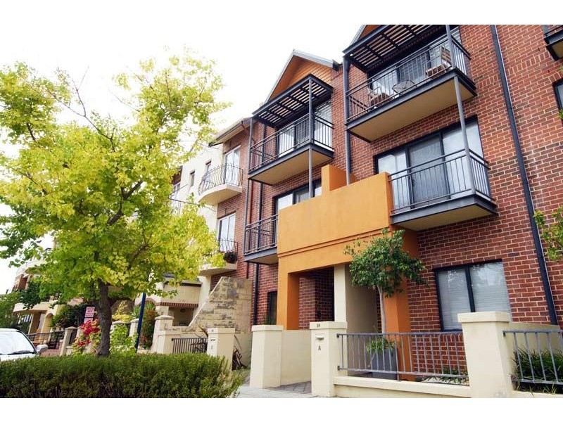 24B Kensington Street, East Perth WA 6004