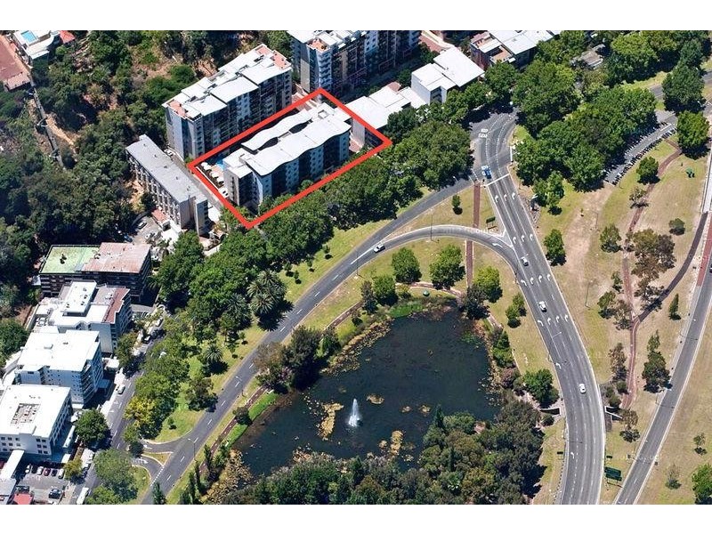 112/126 Mounts Bay Road, Perth WA 6000