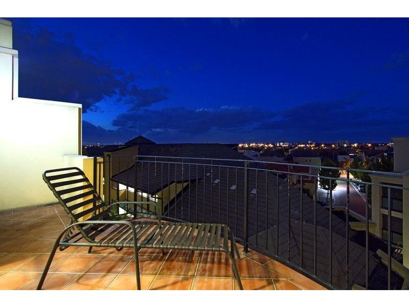 6a Wittenoom Street, East Perth WA 6004