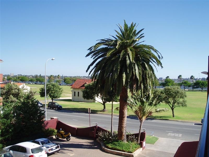220/118 Terrace Road, Perth WA 6000